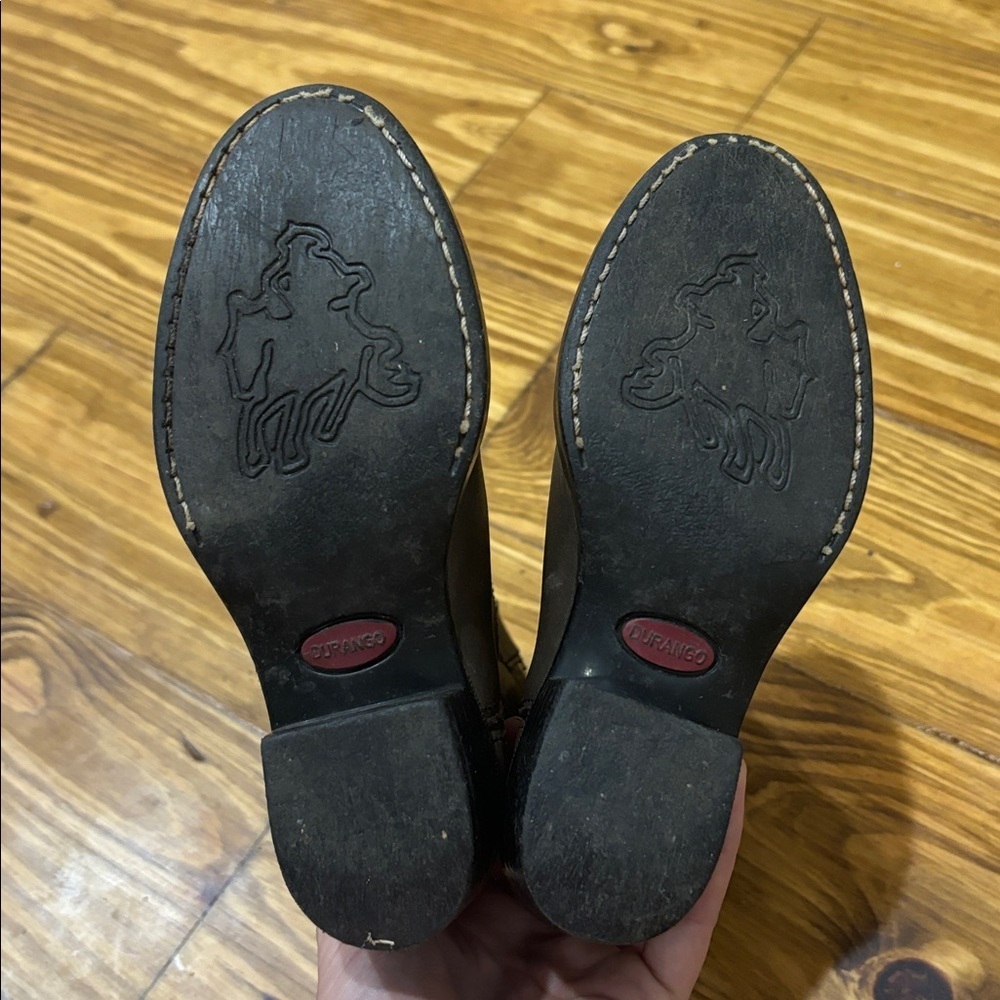 Durango Kids Size 11 Distressed Boot - Picture 5 of 5